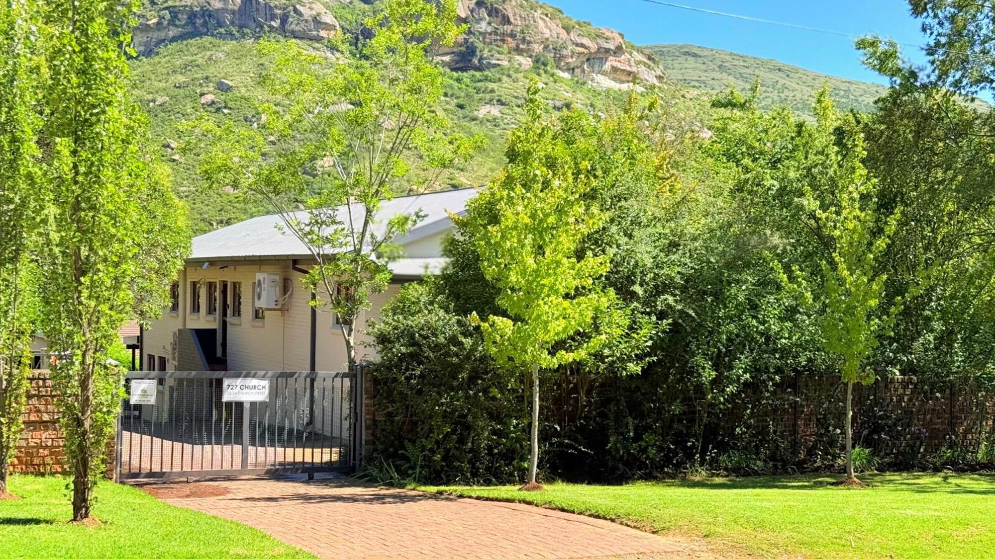 727 Church Clarens Exterior photo