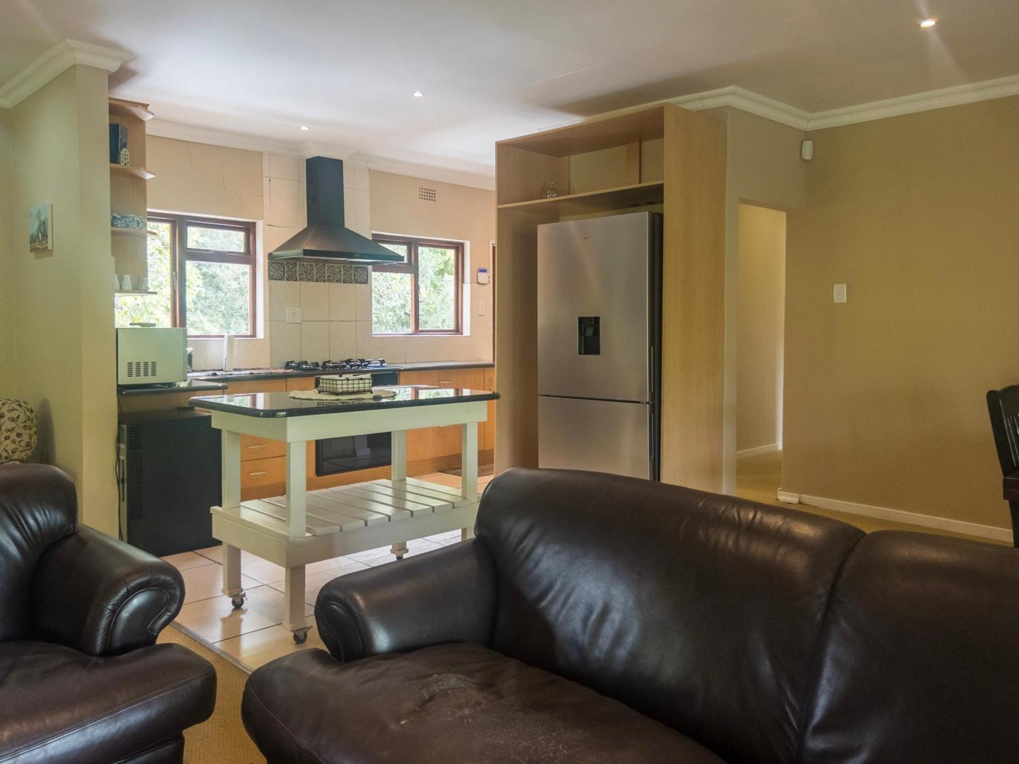 727 Church Clarens Room photo